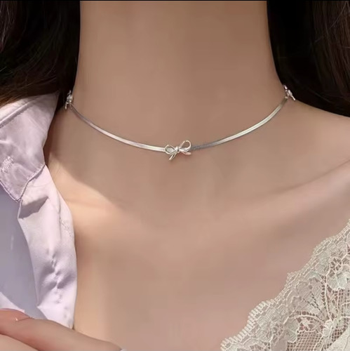 خرید گردنبند ماری پاپیونی