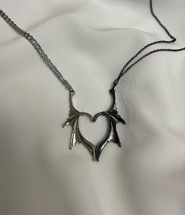 گردنبند آهنربایی