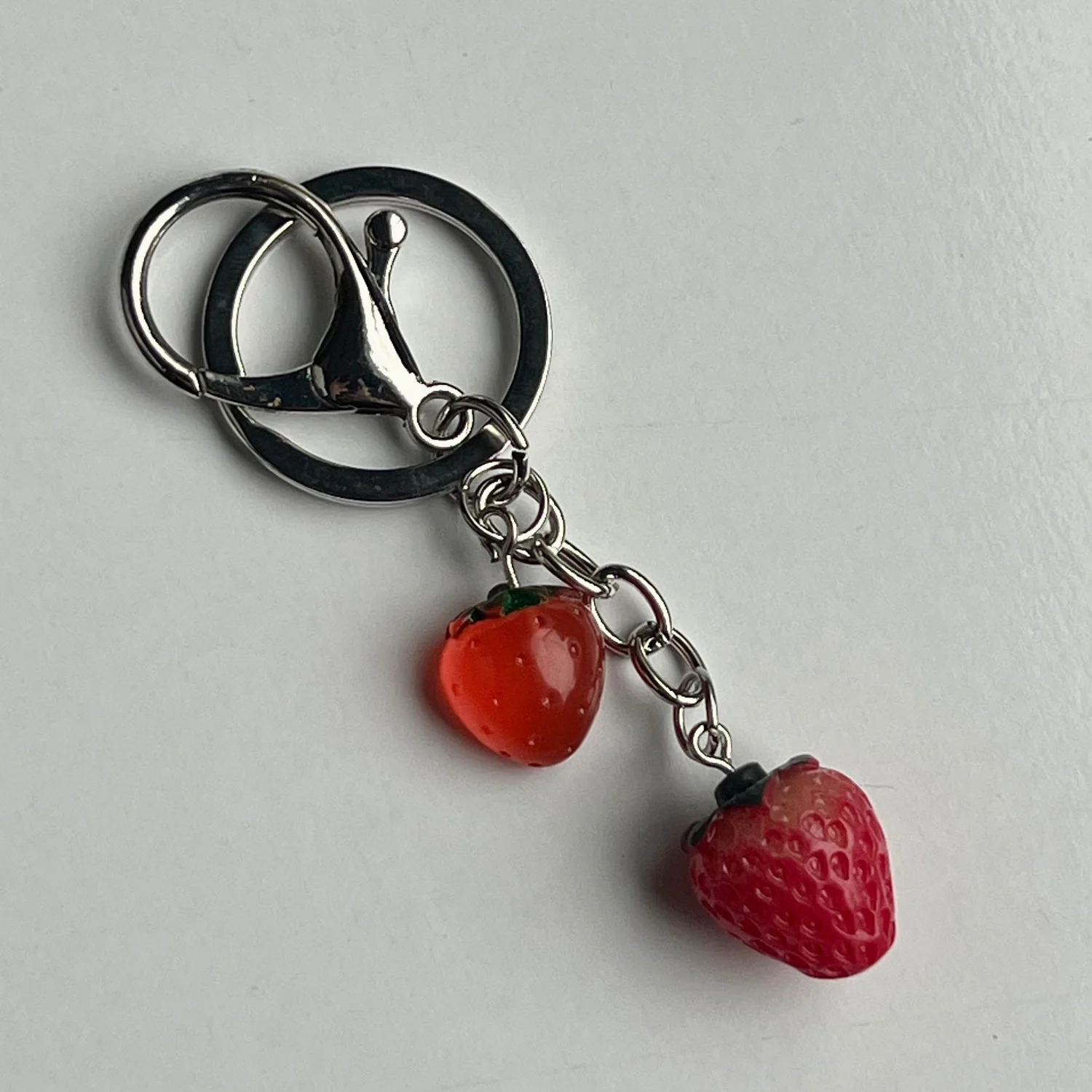 جاکلیدی و آویز توت فرنگی 🍓